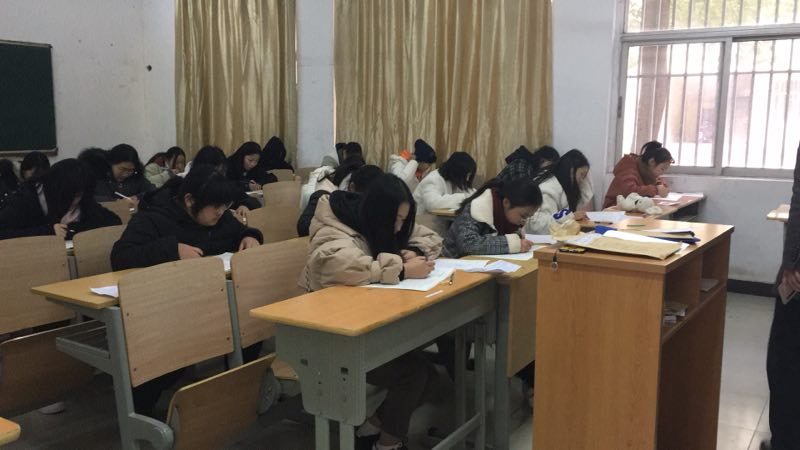 图片关键词